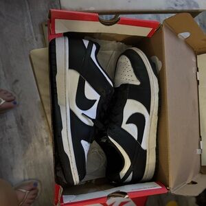 Used Nike Panda Dunks -